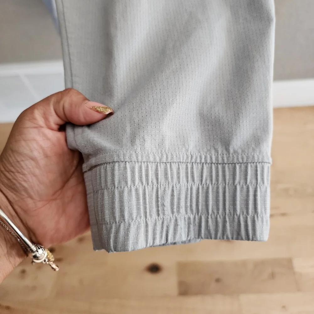 lululemon athletica Men's Light Gray Joggers Size Large